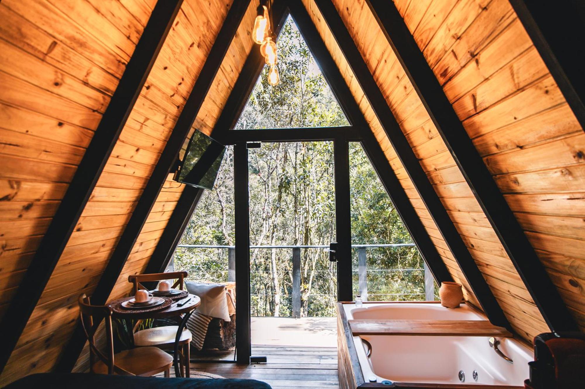 Lodge Eagle Hill *