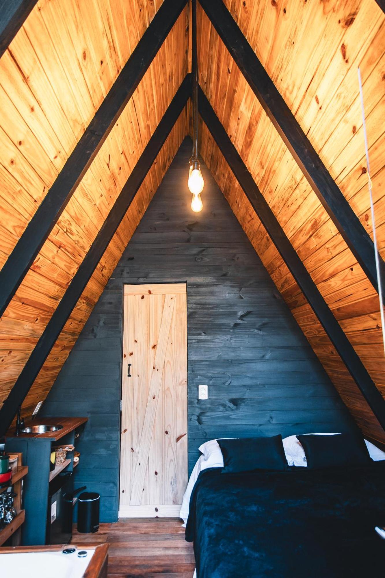 Eagle Hill Lodge